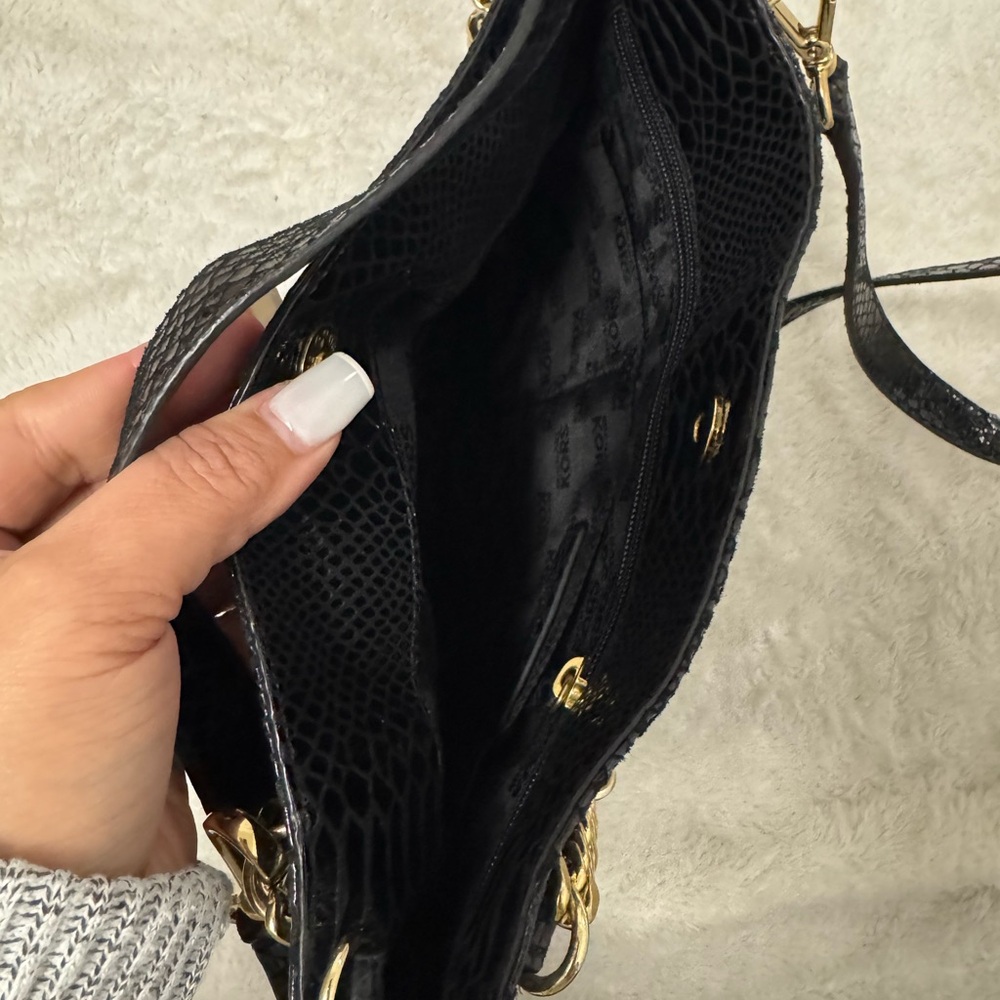 Michael Kors Black and‎ Gold Snake-Pattern Shoulder Bag - Picture 6 of 7